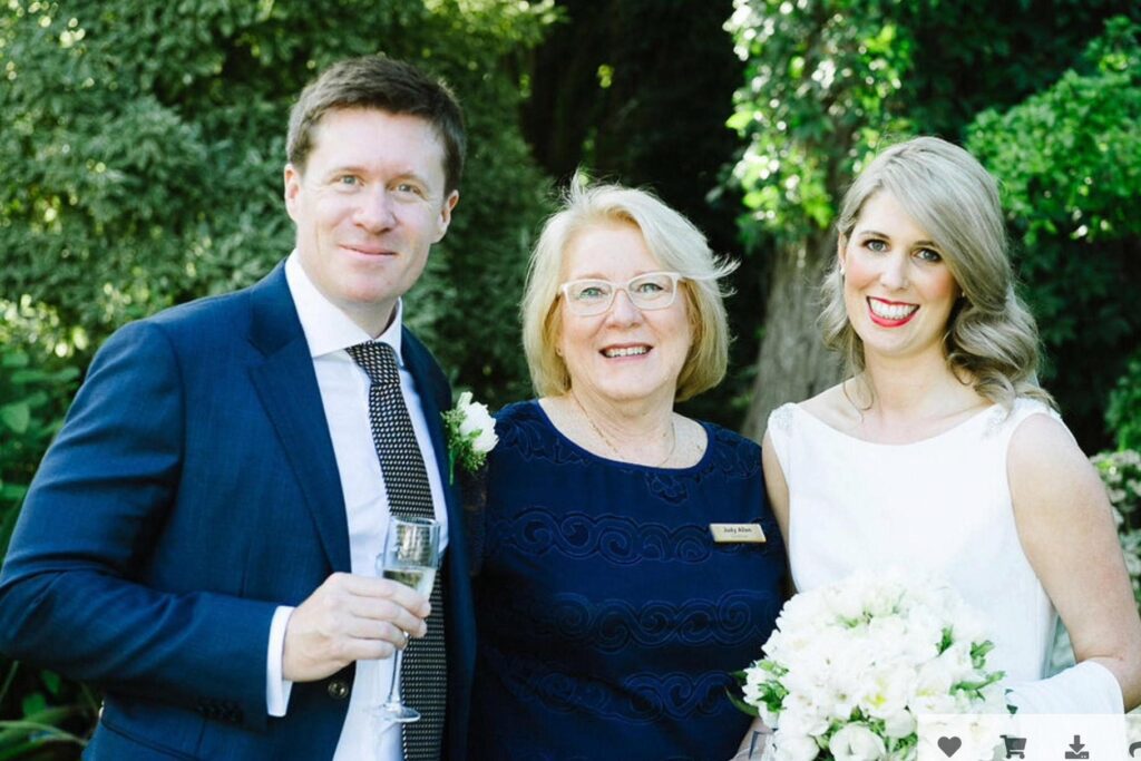 Judy Allen Wedding Celebrant